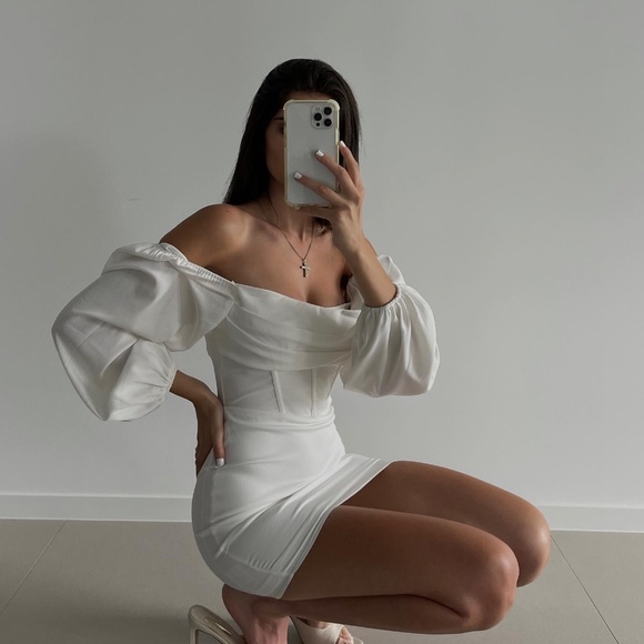 COPY - Princess Polly Long Sleeve Mini Dress* New 10 - Picture 5 of 8